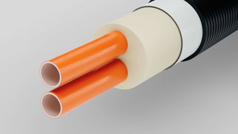 Ein universelles Nahwärmerohr war Ziel der Entwicklung von Rauvipex. Bild: Rehau