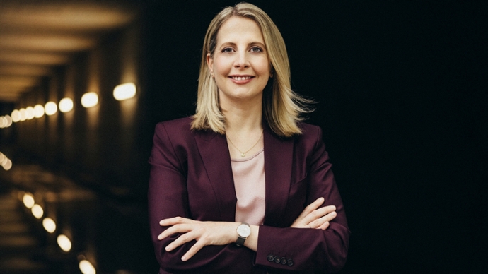 Verena Hubertz, Ministerien des Bundesministerium für Wohnen, Stadtentwicklung und Bauwesen. Bild: BMWSB / Julia Steinigeweg