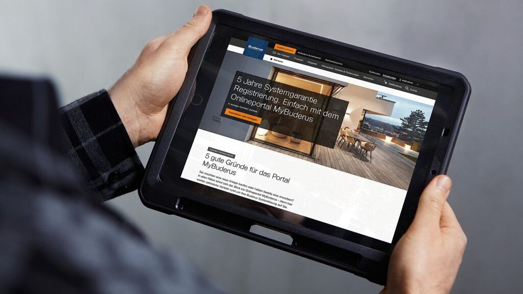 Alle Informationen rund um die eigene Heizung, Tipps, Termine und den Kontakt zum Fachbetrieb sind auf dem personalisierten MyBuderus-Portal verfügbar. Bild: Buderus